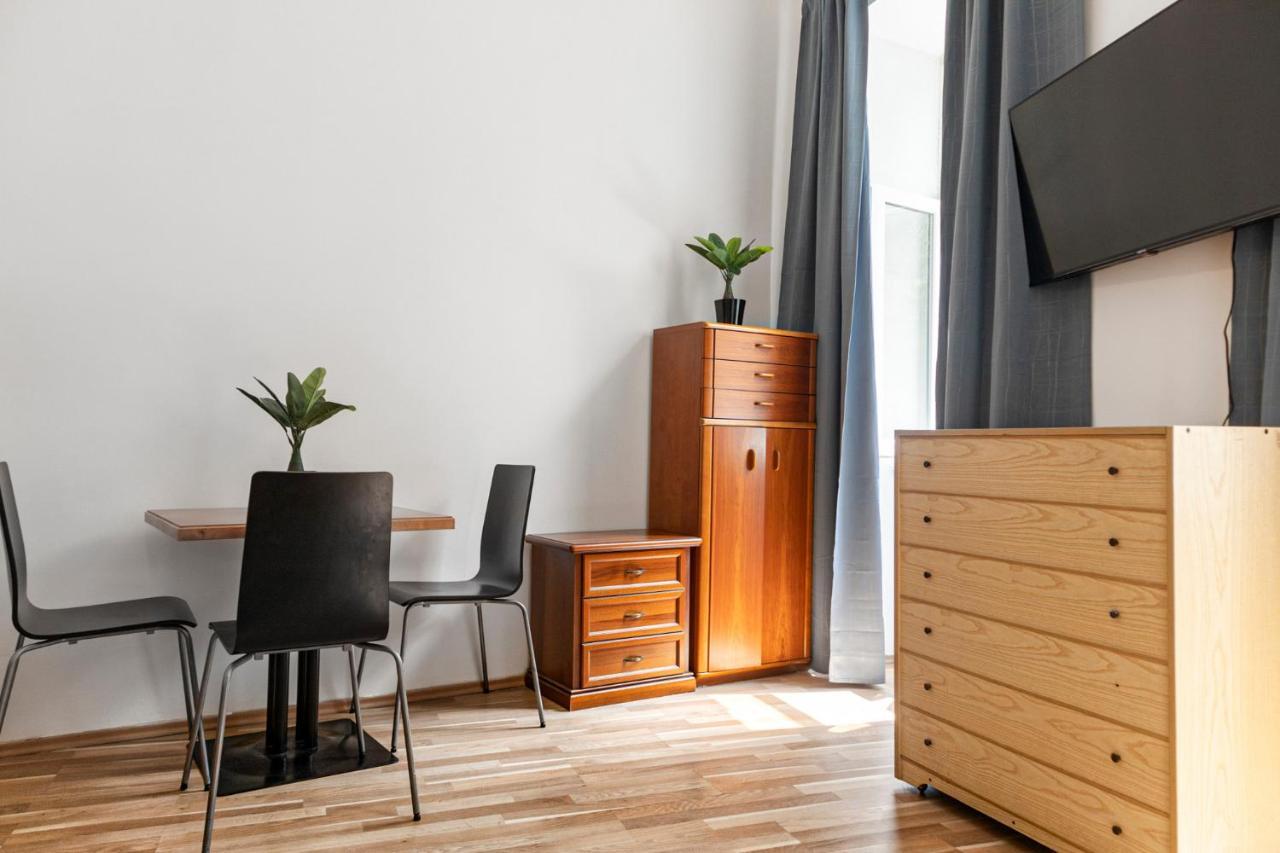 Budget & Friendly 1br Well Connected Apartament *